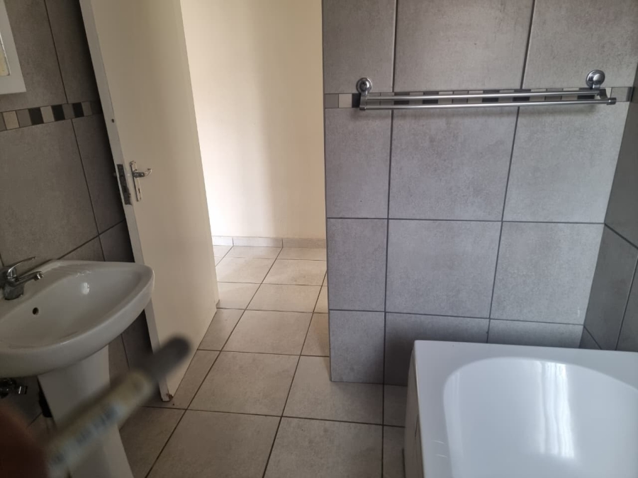 3 Bedroom Property for Sale in Waterkloof Hill Estate North West